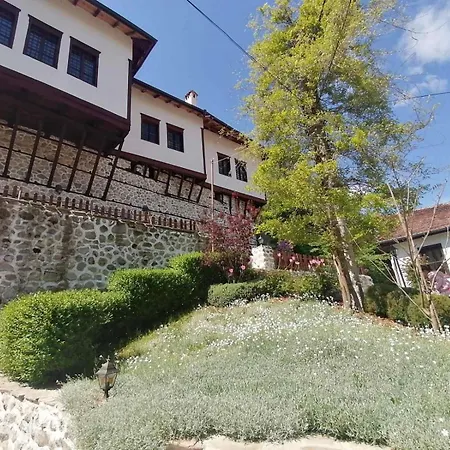 Velev House Bed & Breakfast 3*