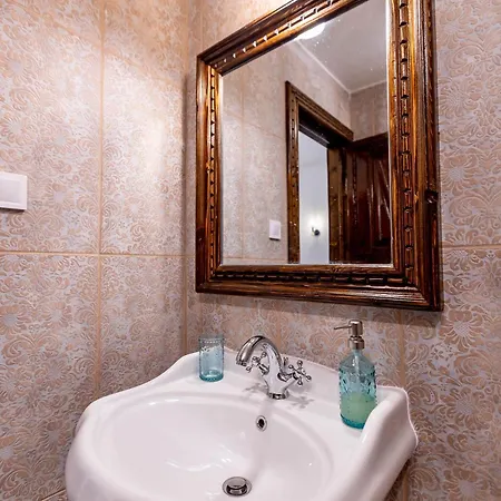 Velev House 3* Melnik (Blagoevgrad)