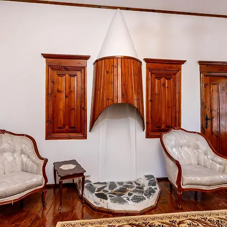 Velev House Bed & Breakfast 3*
