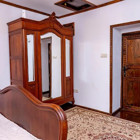 Velev House 3* Melnik (Blagoevgrad)