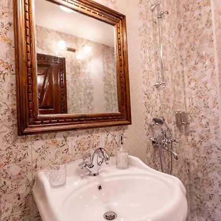 Velev House 3* Melnik (Blagoevgrad)